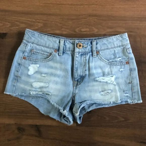 🔥4/$20 Bethany Mota High Rose Shorty Shorts - Picture 1 of 5
